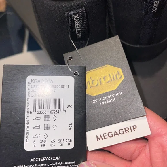 Arc’teryx Kragg shoes- black - Picture 4 of 8